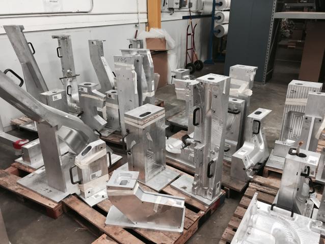 Various Salt Pour Moulds